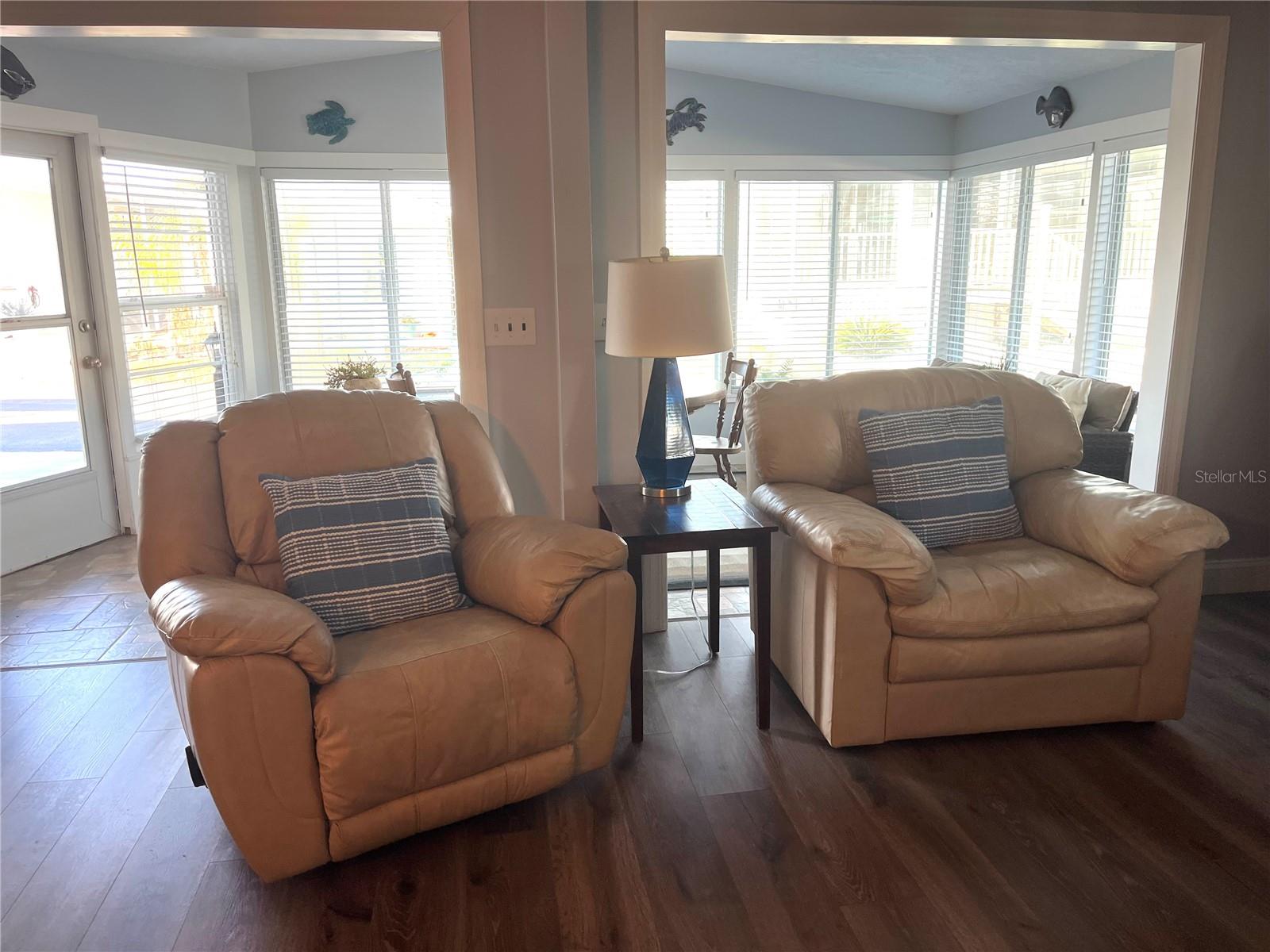 Image 10 of 53 For 197 Monitor Drive