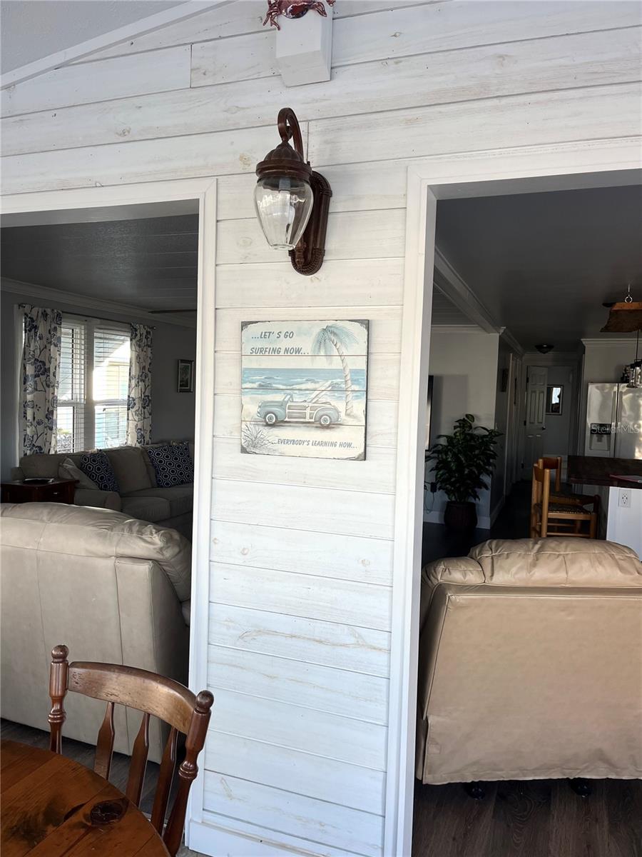 Image 20 of 53 For 197 Monitor Drive