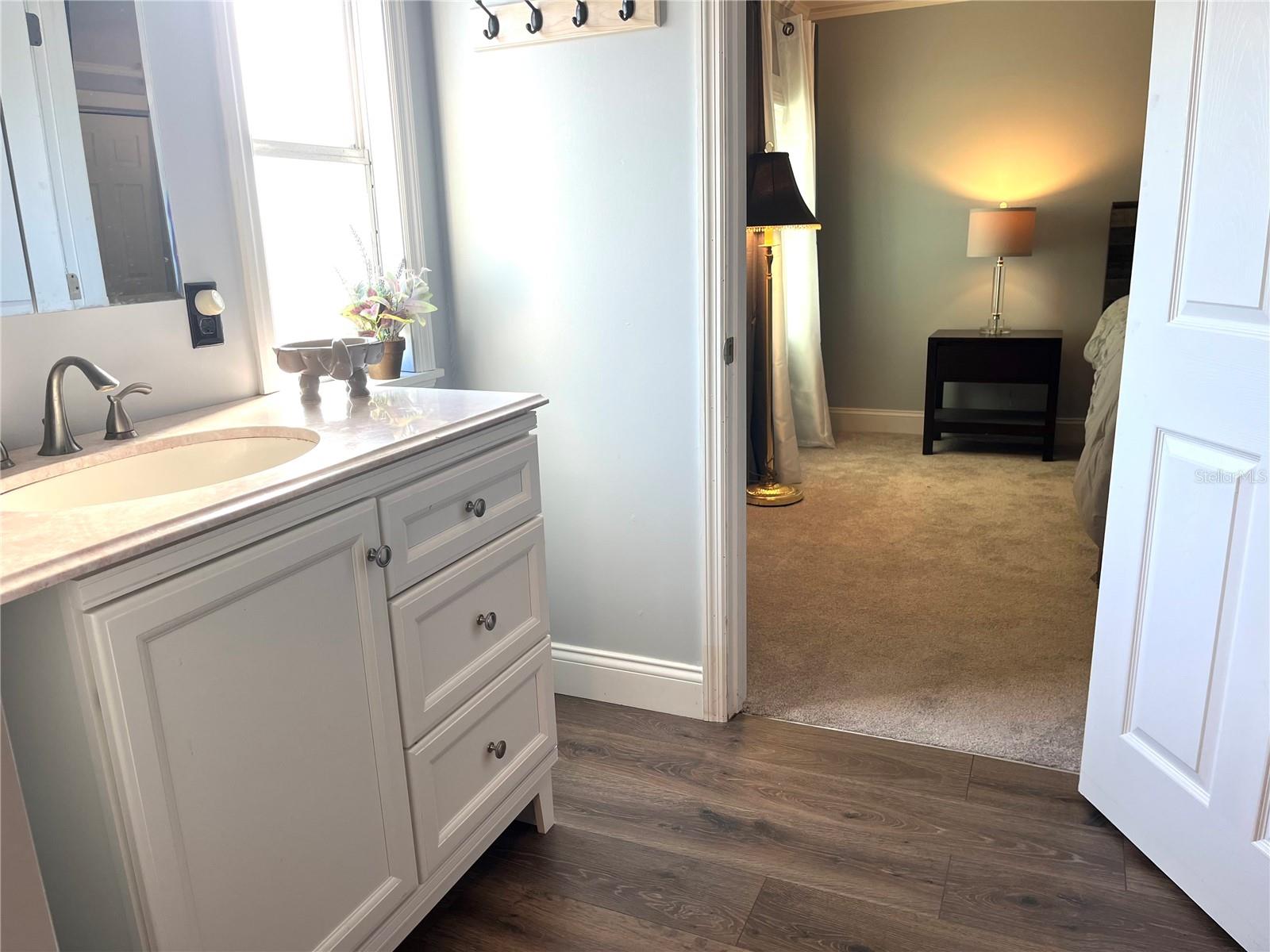 Image 24 of 53 For 197 Monitor Drive