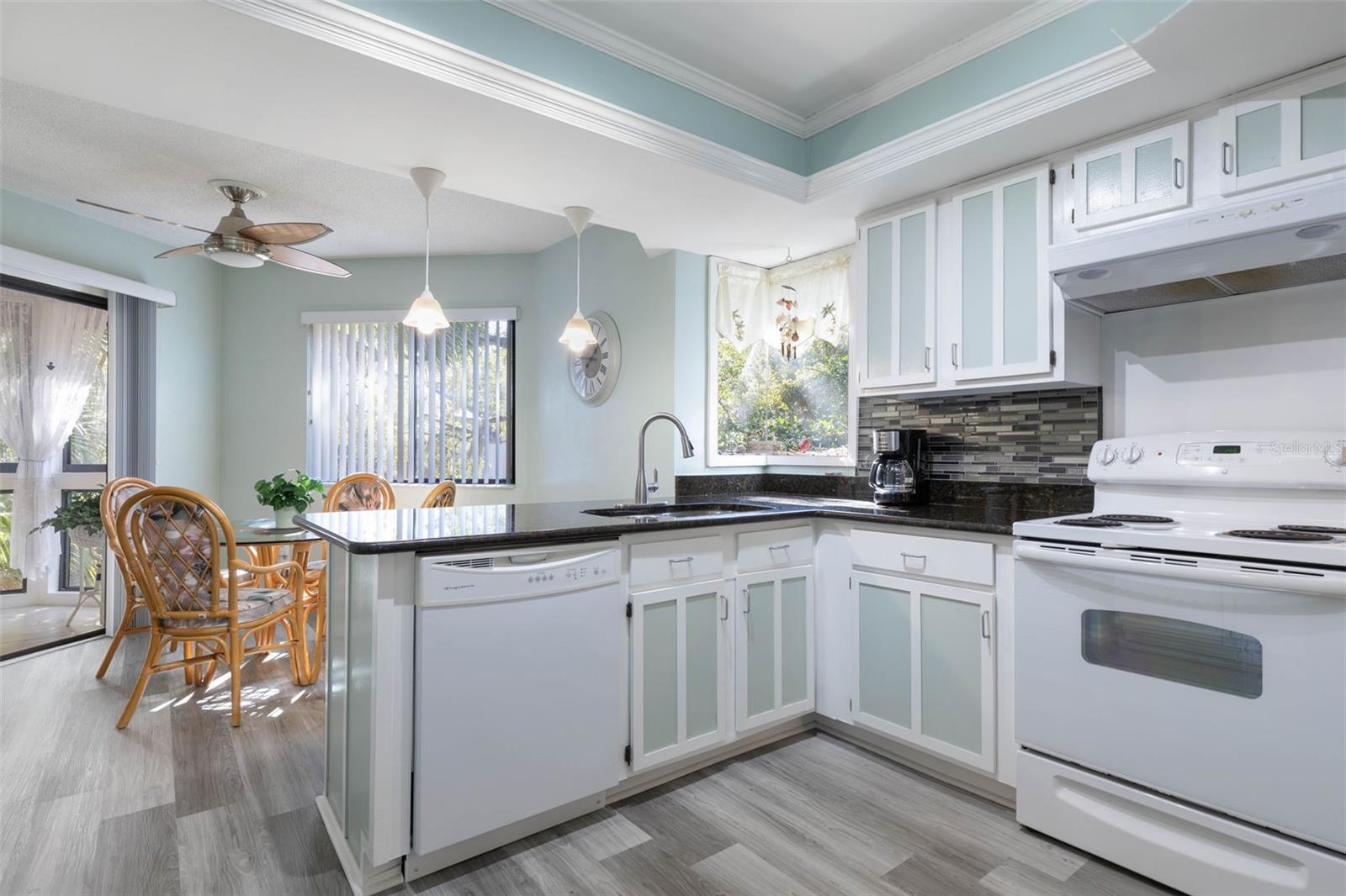 Image 11 of 48 For 24 Fairways Circle 24