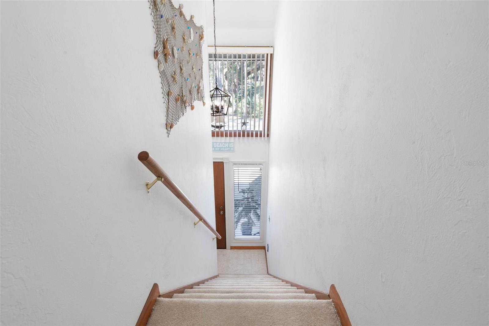 Image 3 of 48 For 24 Fairways Circle 24