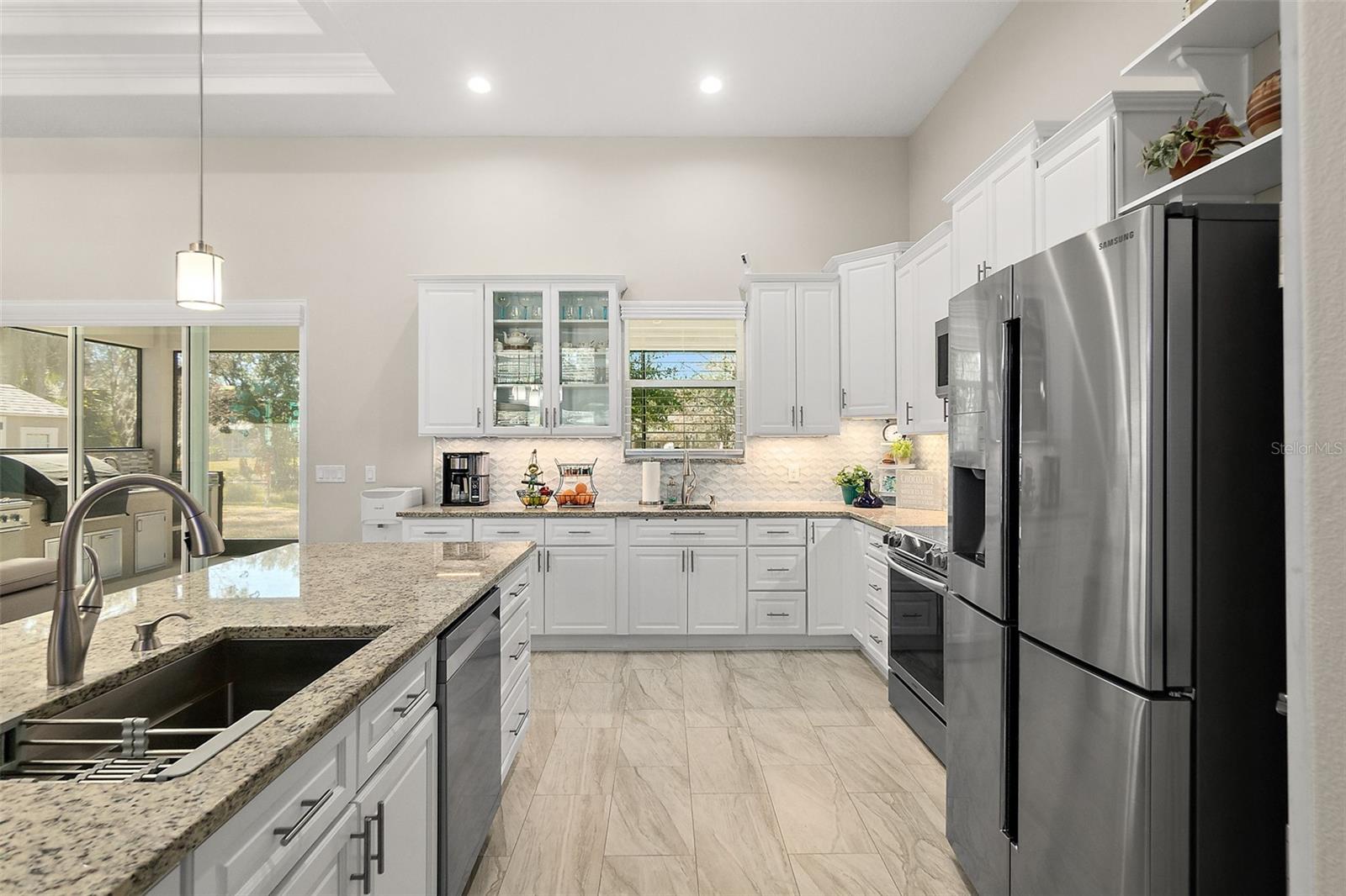 Image 14 of 52 For 125 Birchwood Drive