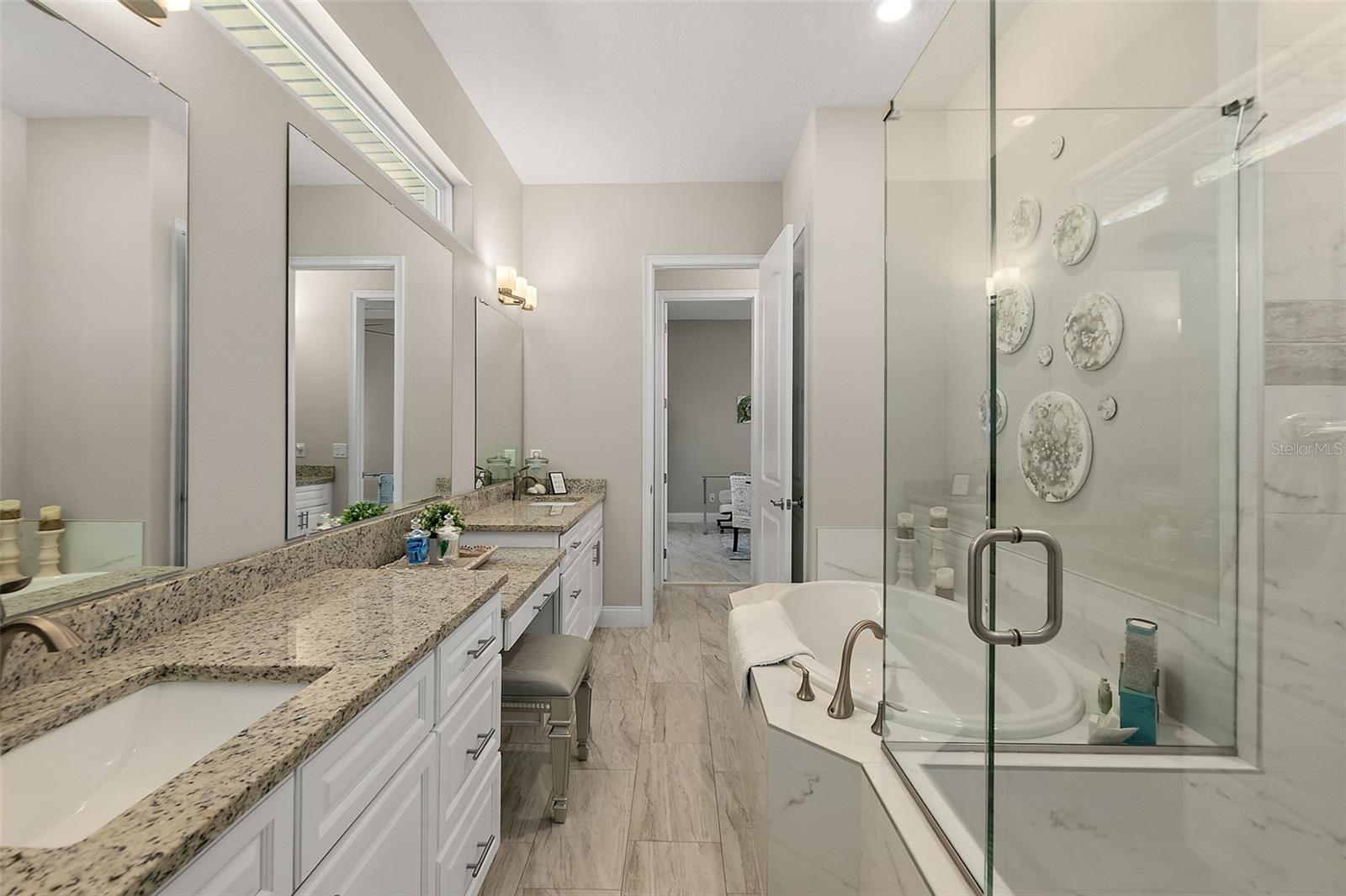 Image 24 of 52 For 125 Birchwood Drive