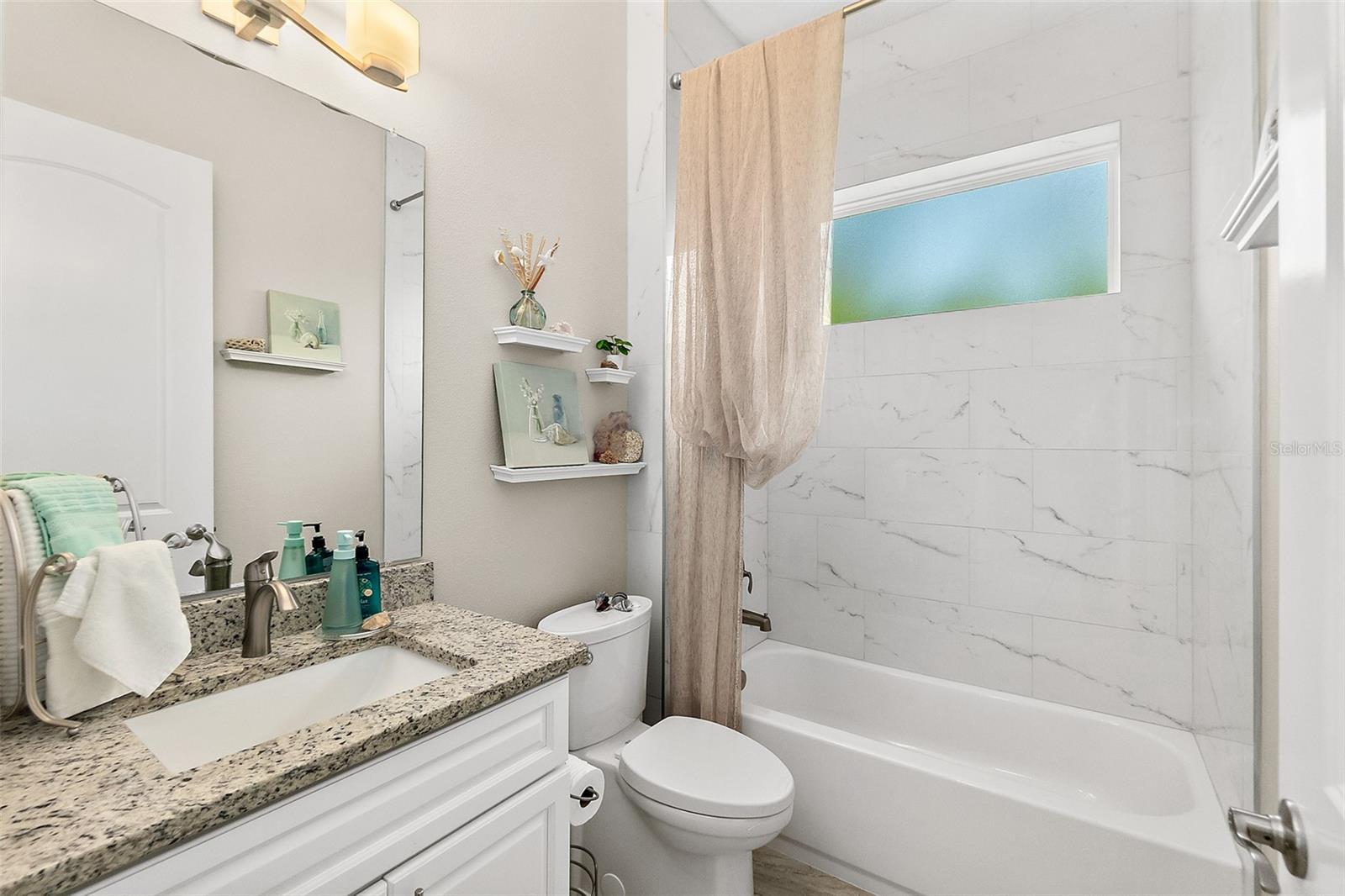 Image 30 of 52 For 125 Birchwood Drive