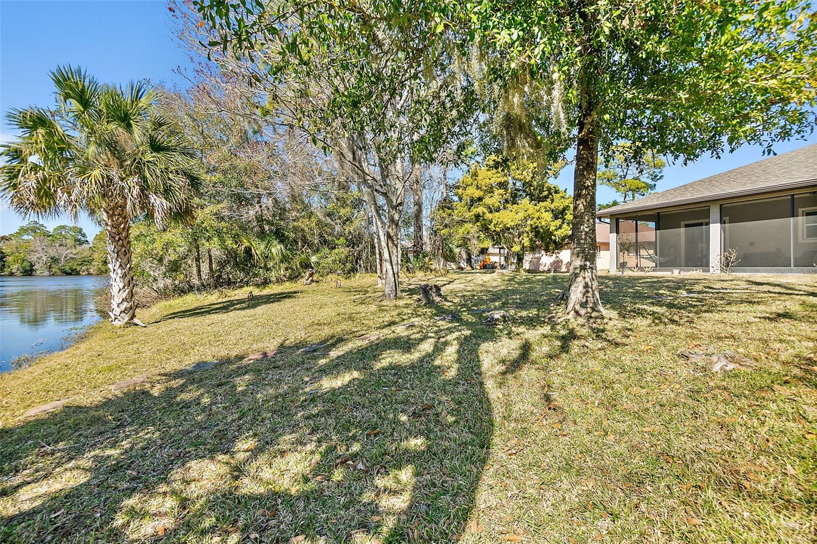 Image 43 of 52 For 125 Birchwood Drive