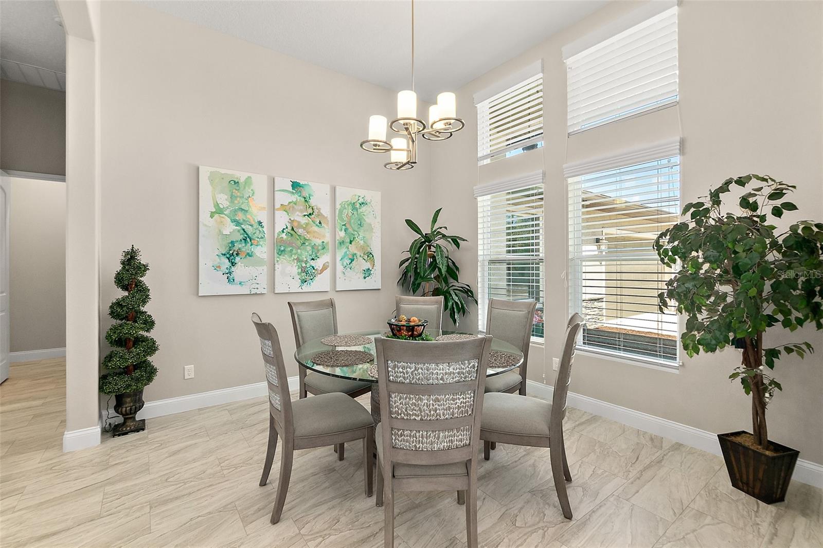 Image 5 of 52 For 125 Birchwood Drive