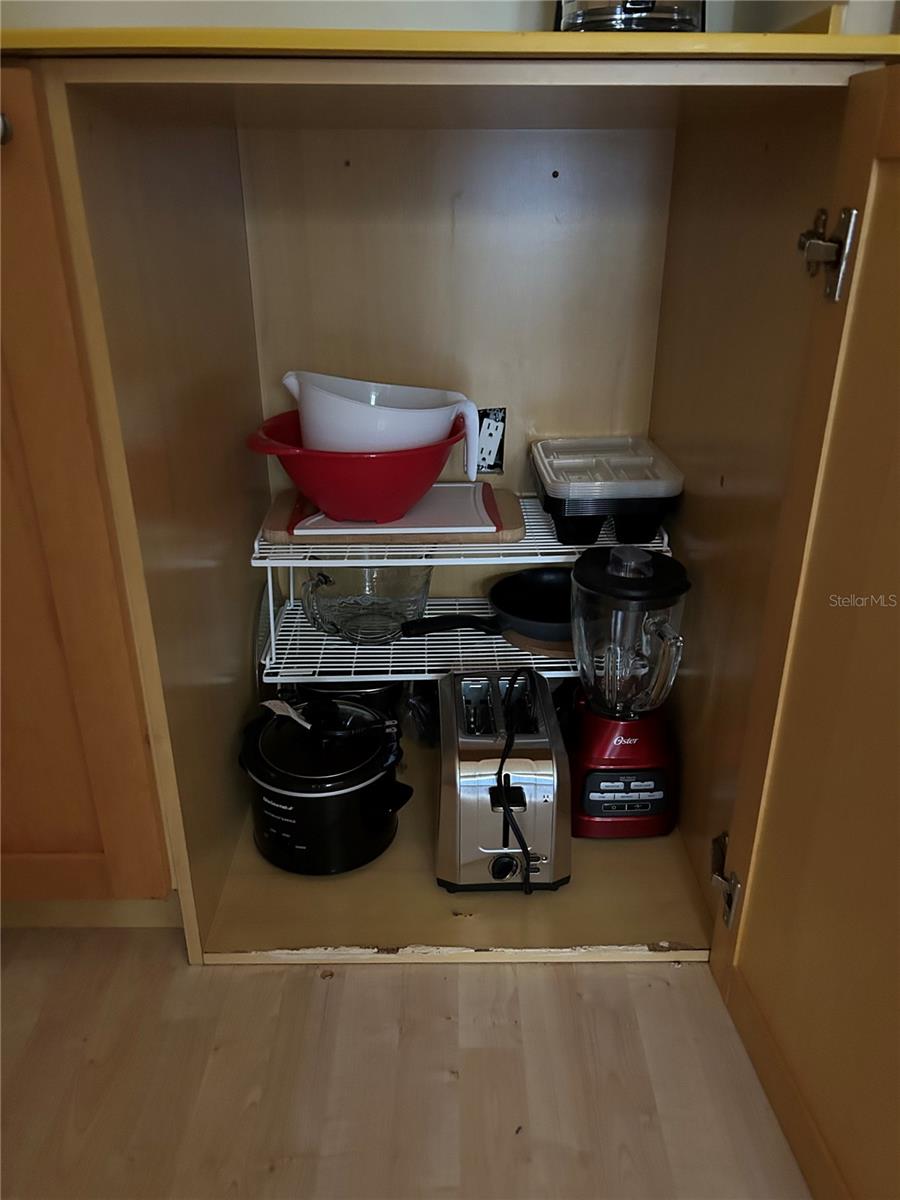 Image 15 of 17 For 101 Palm Harbor Parkway 303b