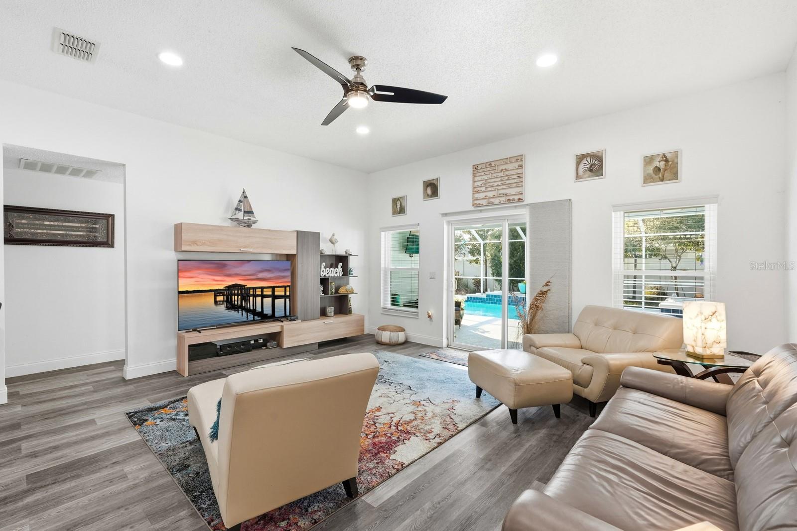 Image 11 of 47 For 3 Lysander Lane