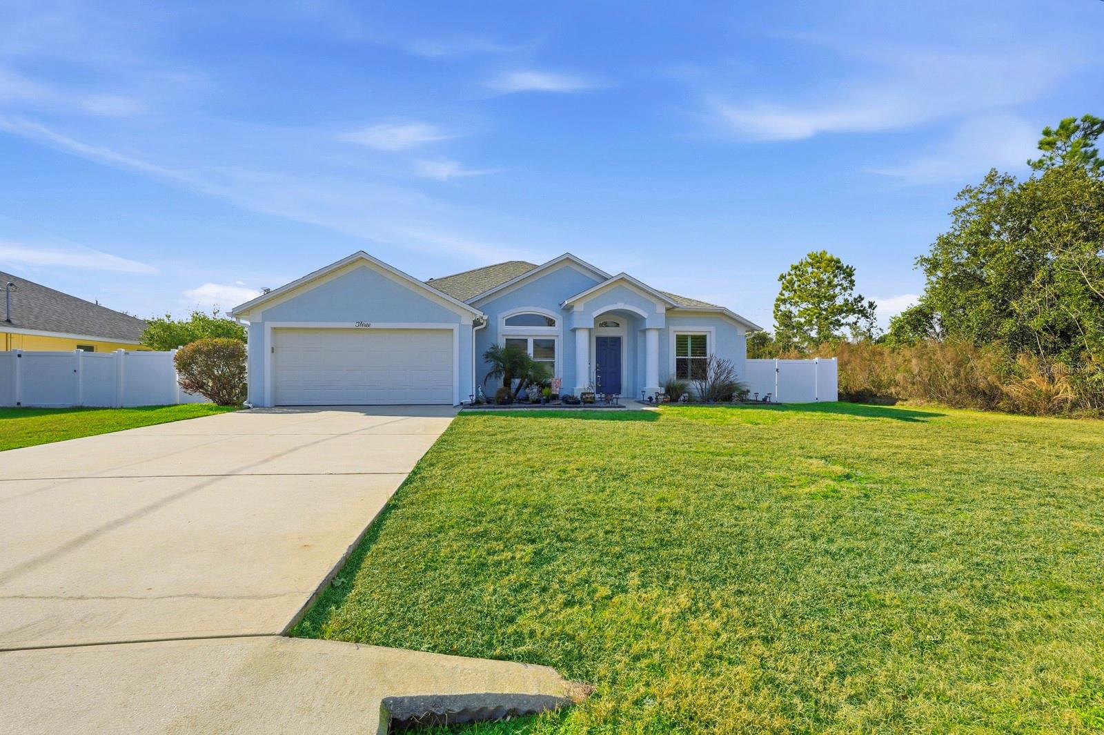 Image 3 of 47 For 3 Lysander Lane