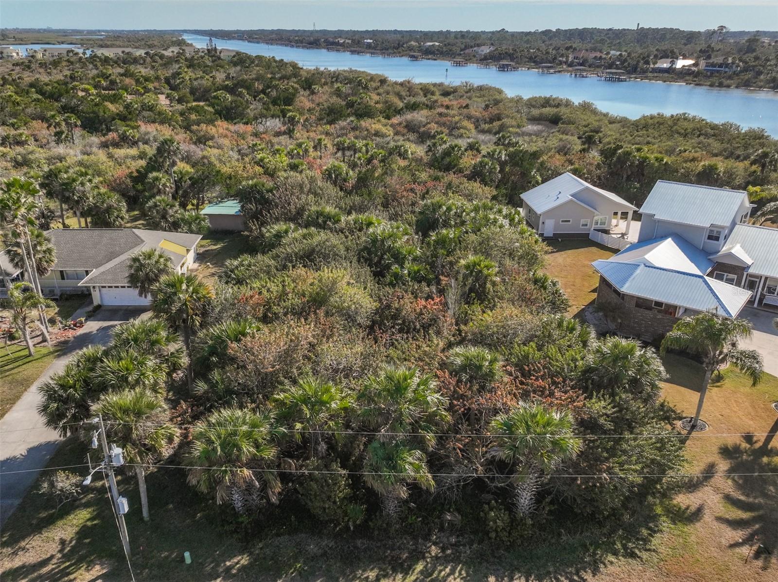 Image 3 of 29 For 87 Hawks Lane