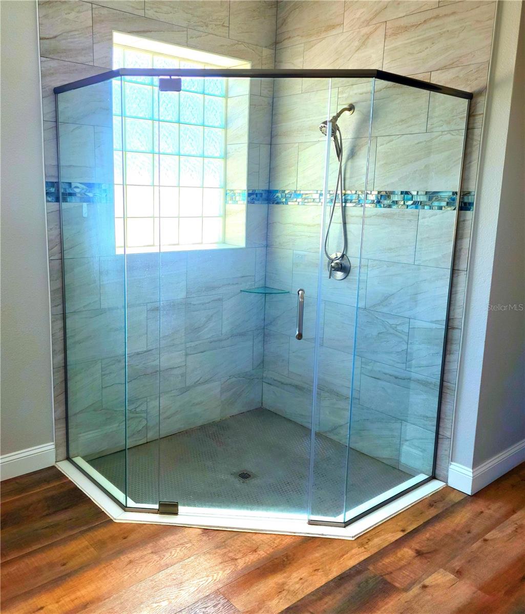 Image 24 of 32 For 43 Fenimore Lane