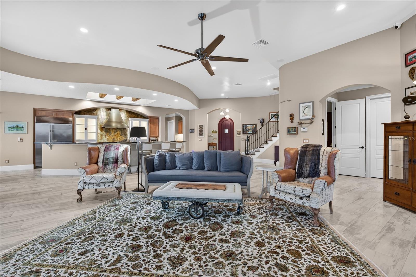 Image 22 of 71 For 27 Las Palmas Way