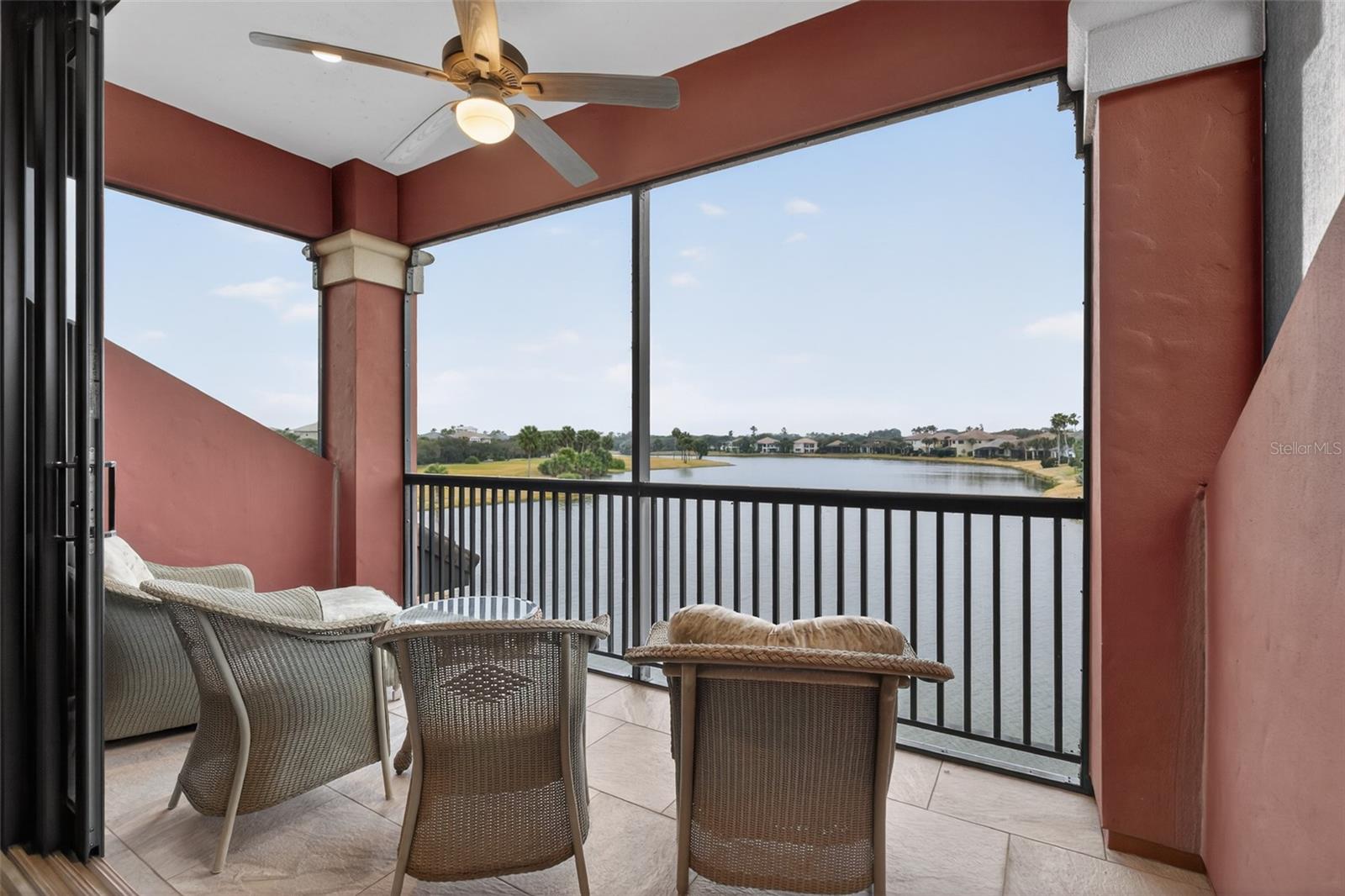 Image 44 of 71 For 27 Las Palmas Way