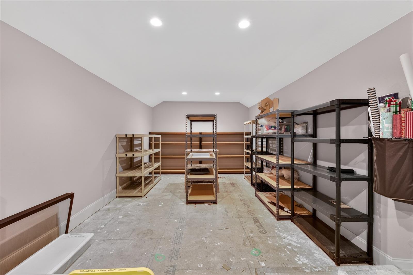 Image 49 of 71 For 27 Las Palmas Way