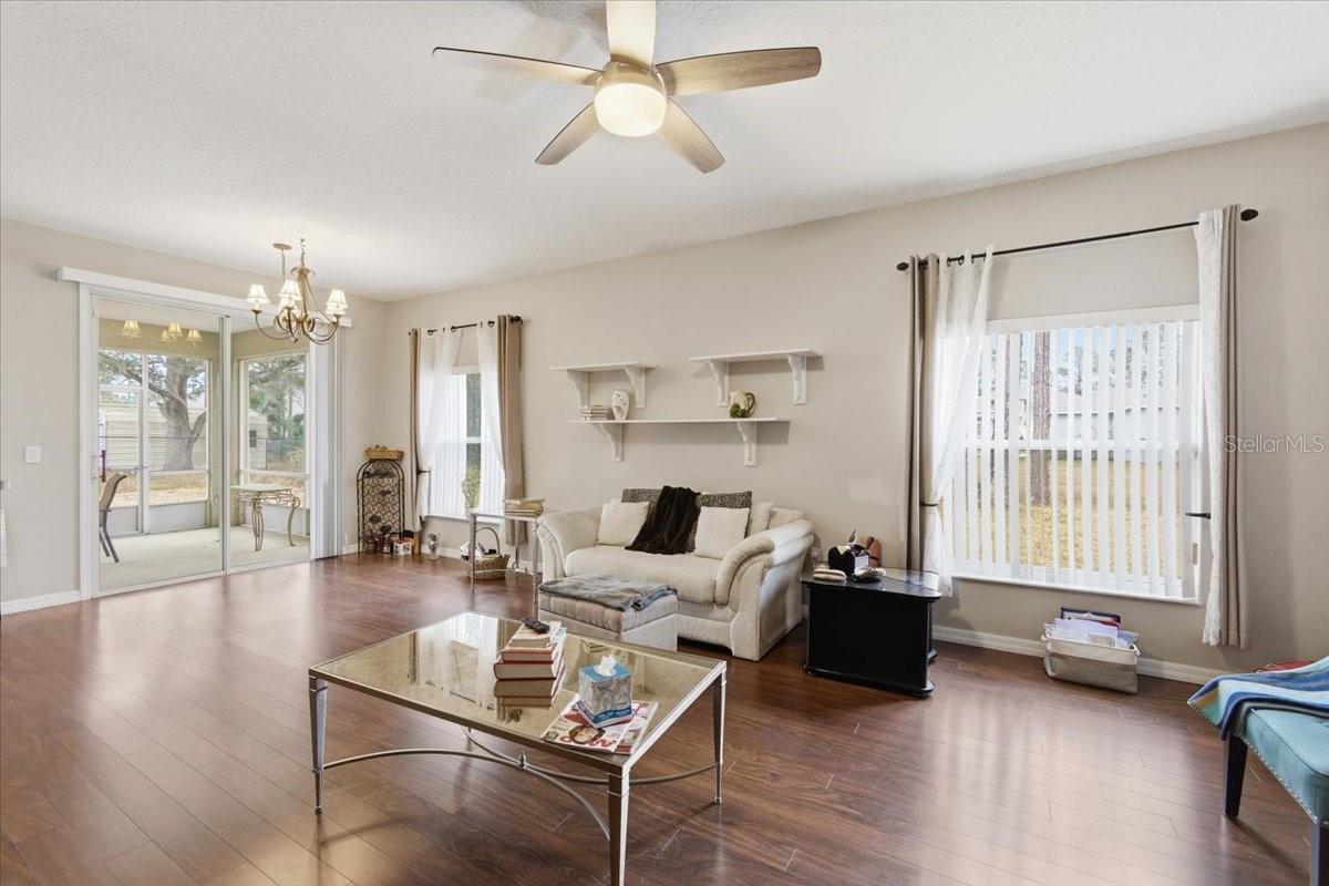 Image 23 of 50 For 5 Port Echo Place