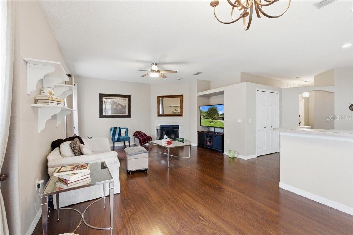 Image 24 of 50 For 5 Port Echo Place