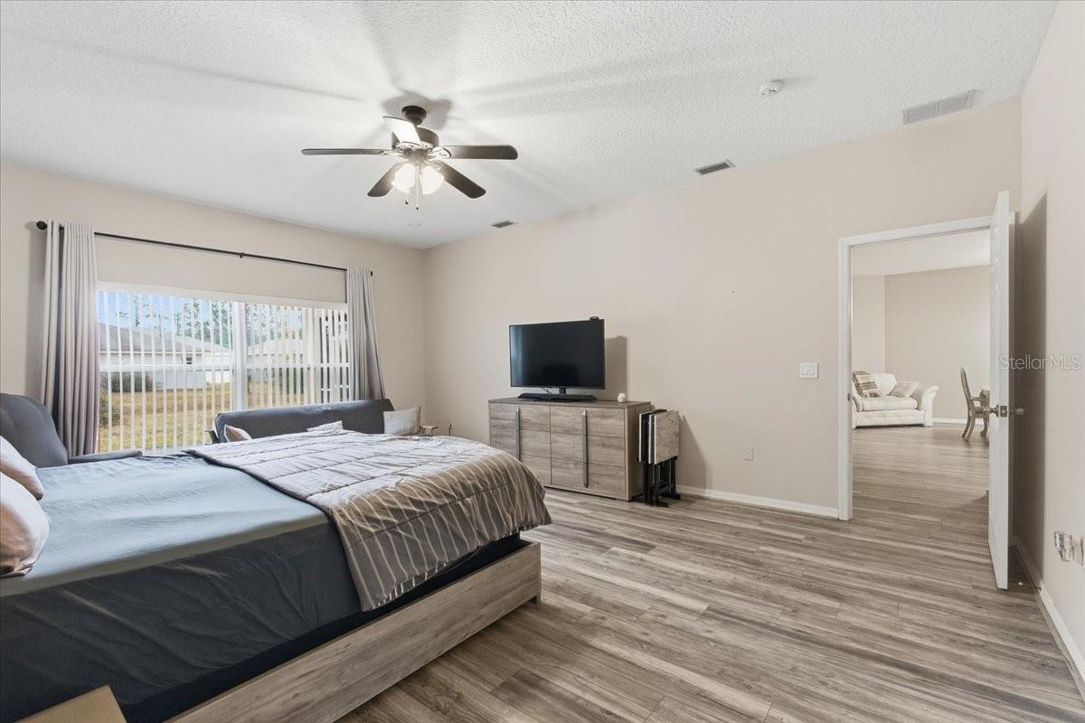 Image 35 of 50 For 5 Port Echo Place