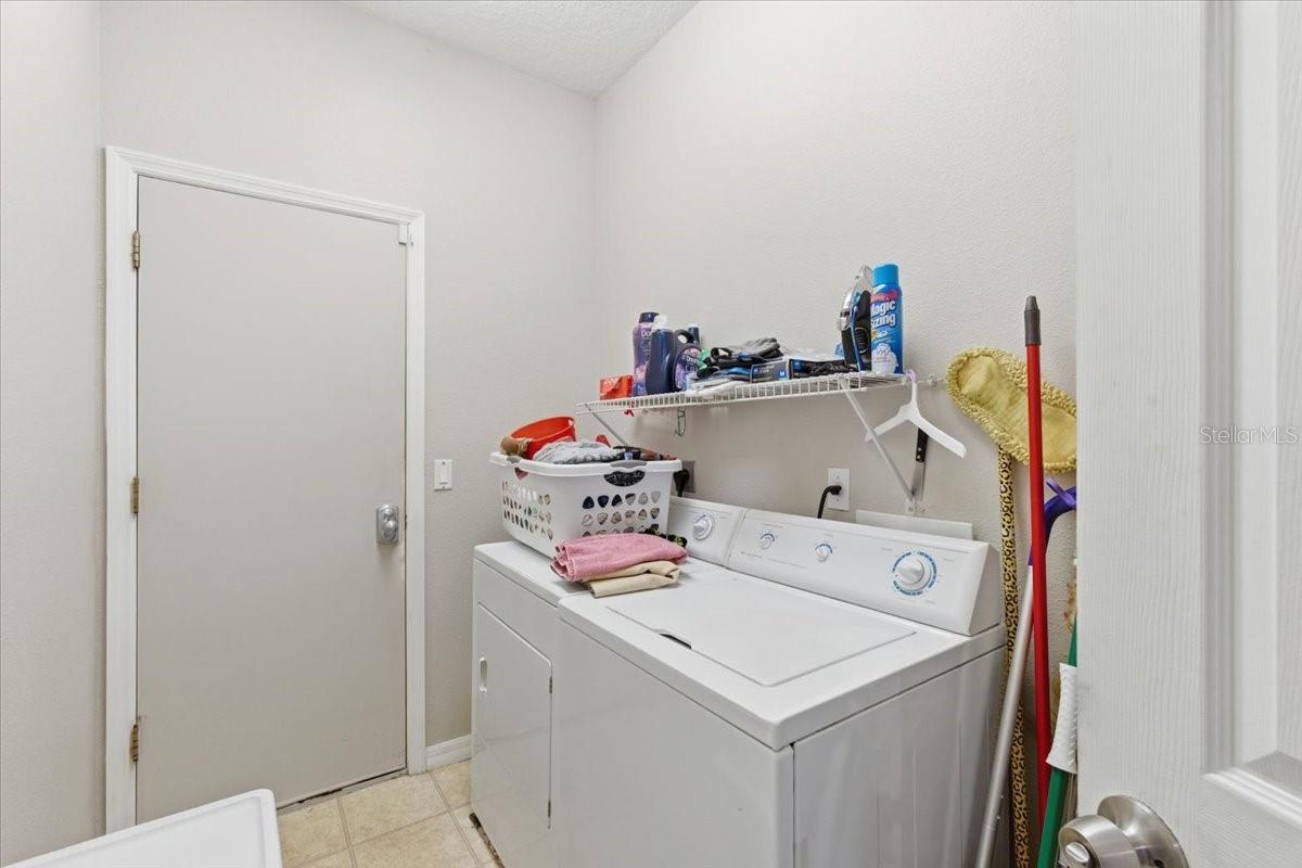 Image 48 of 50 For 5 Port Echo Place