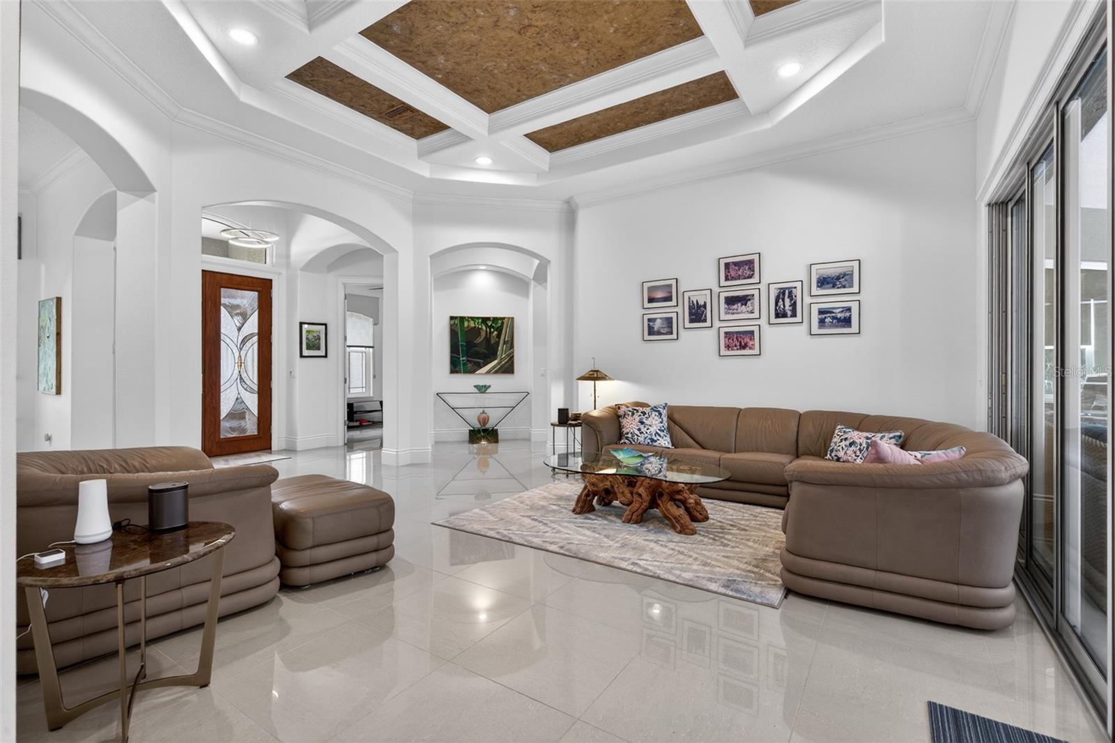 Image 10 of 79 For 5 Avenue Monet