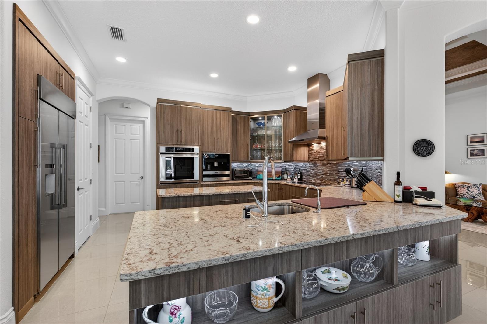 Image 14 of 79 For 5 Avenue Monet