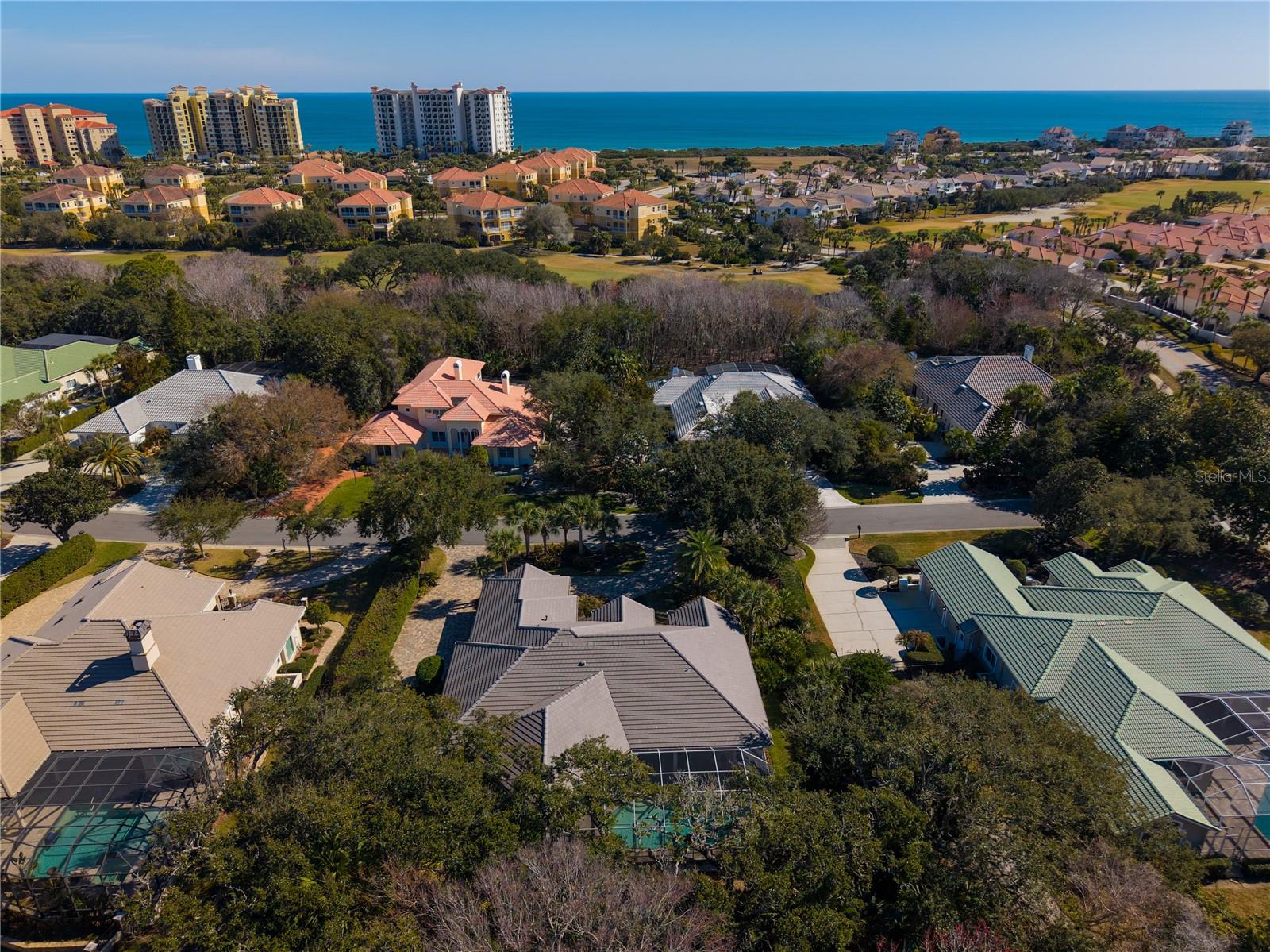 Image 2 of 79 For 5 Avenue Monet