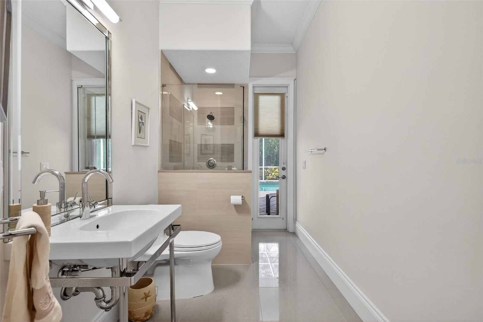 Image 39 of 79 For 5 Avenue Monet