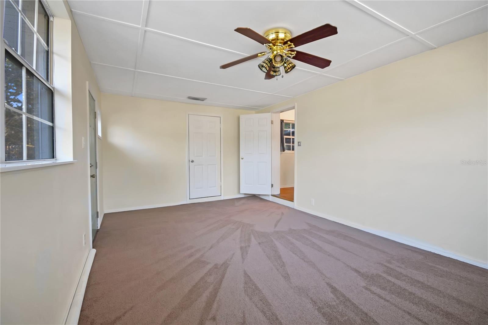 Image 14 of 29 For 1064 Hibiscus Street