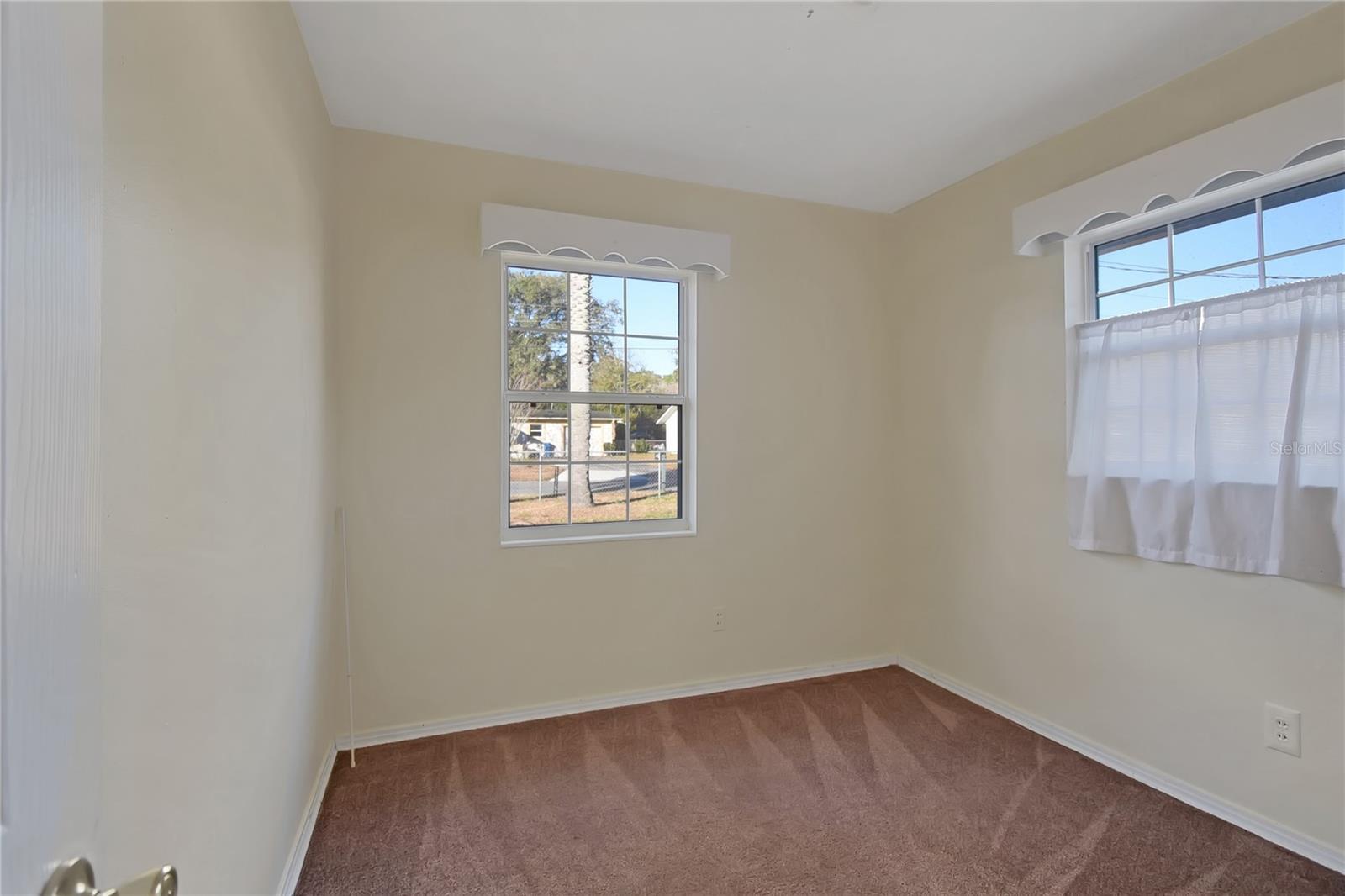 Image 20 of 29 For 1064 Hibiscus Street