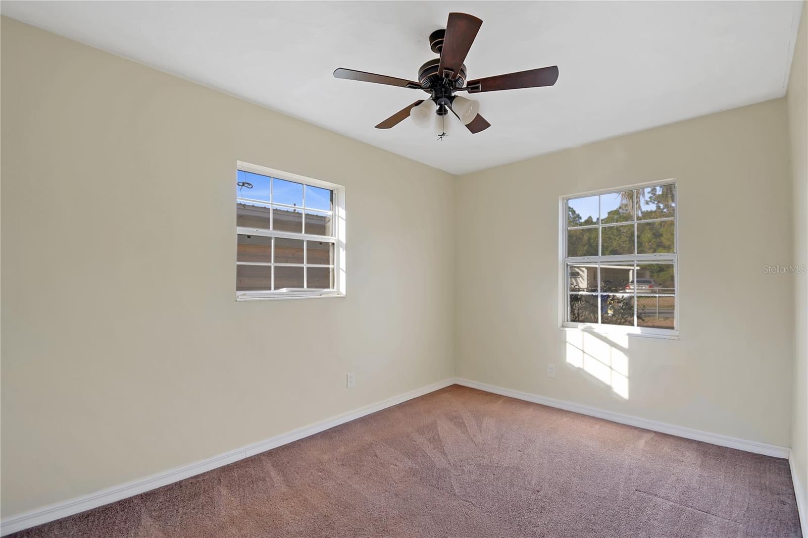 Image 22 of 29 For 1064 Hibiscus Street