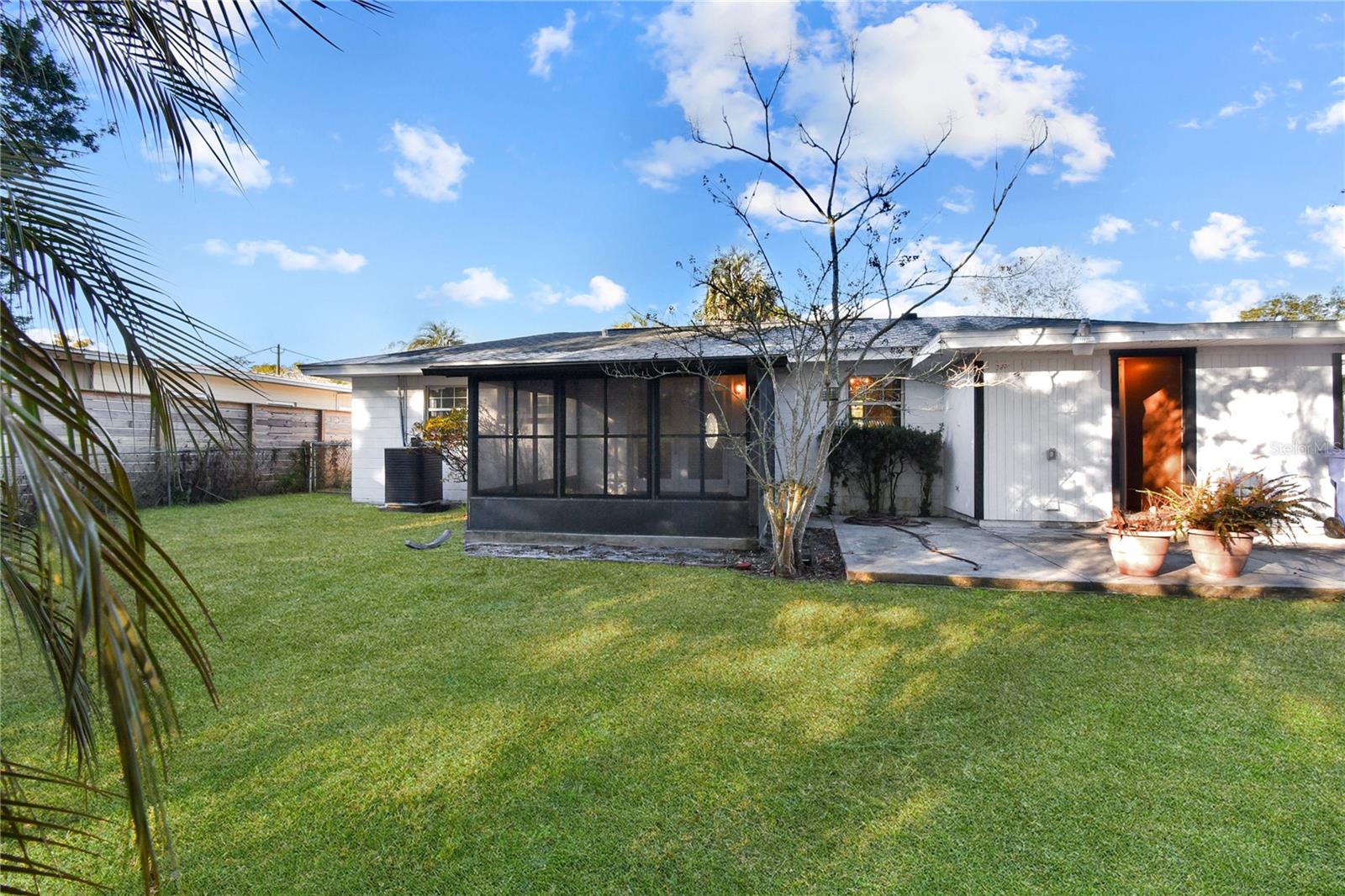 Image 27 of 29 For 1064 Hibiscus Street