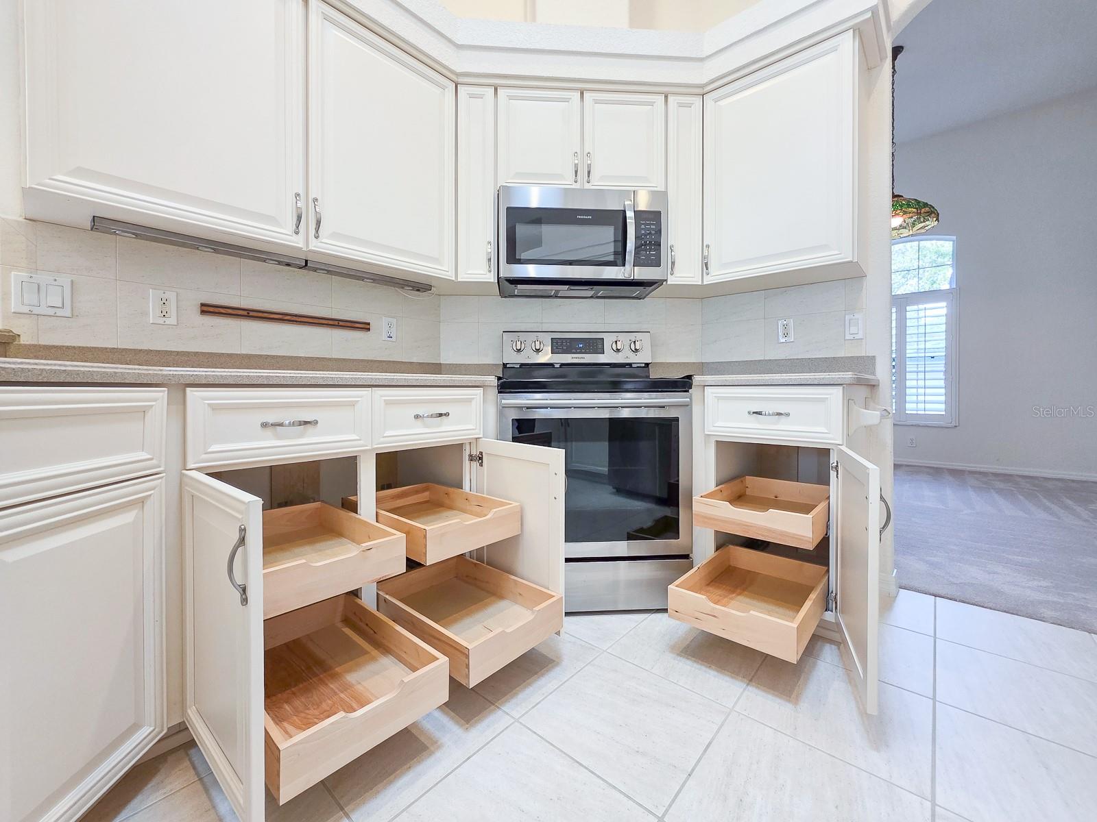 Image 17 of 72 For 3509 Tory Circle