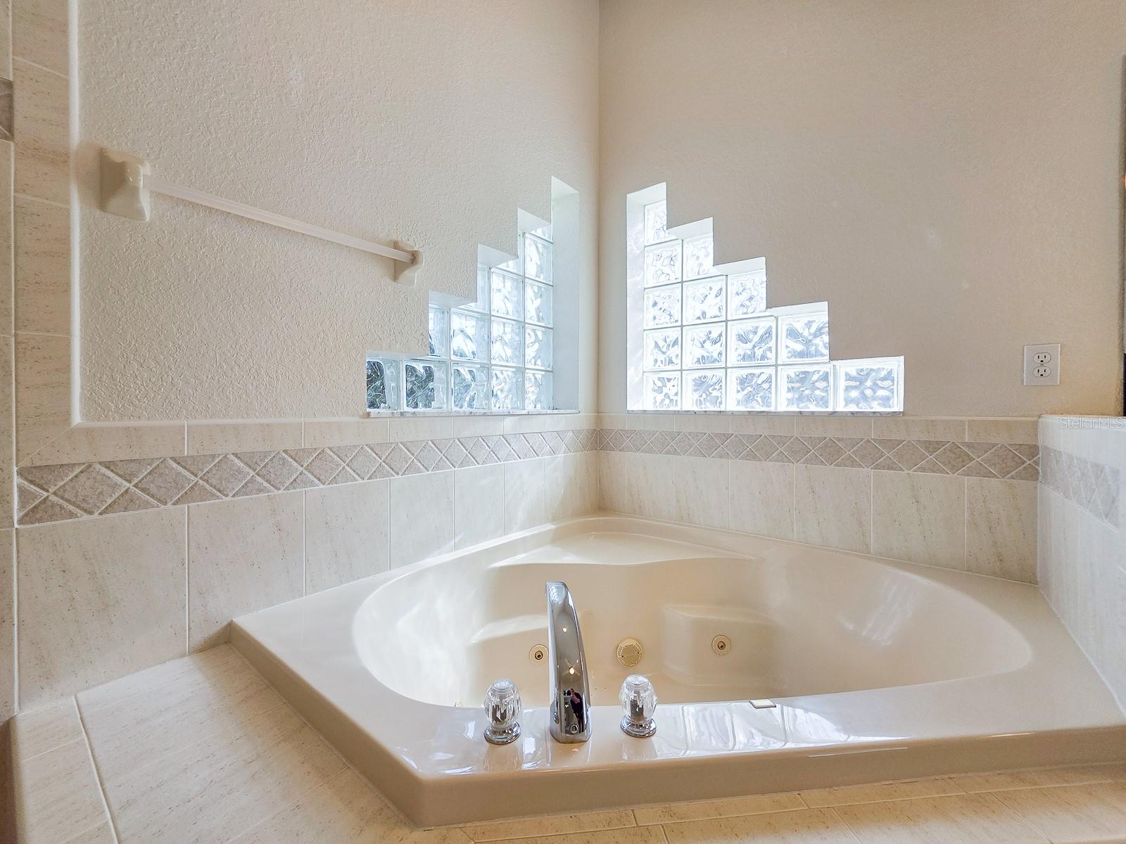 Image 34 of 72 For 3509 Tory Circle