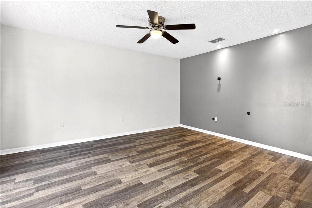 Image 12 of 57 For 55 Bainbridge Drive