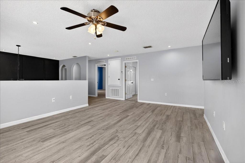 Image 24 of 57 For 55 Bainbridge Drive