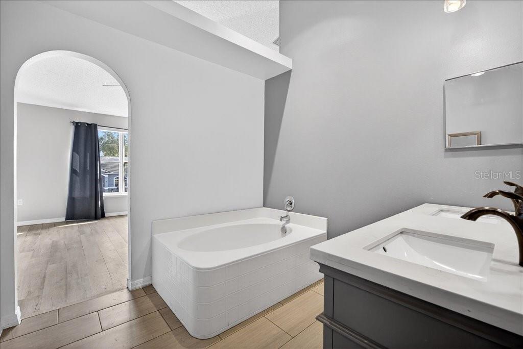 Image 30 of 57 For 55 Bainbridge Drive