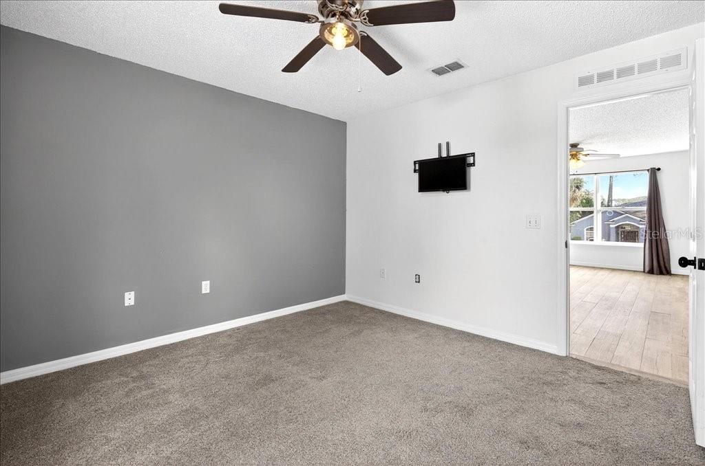 Image 37 of 57 For 55 Bainbridge Drive