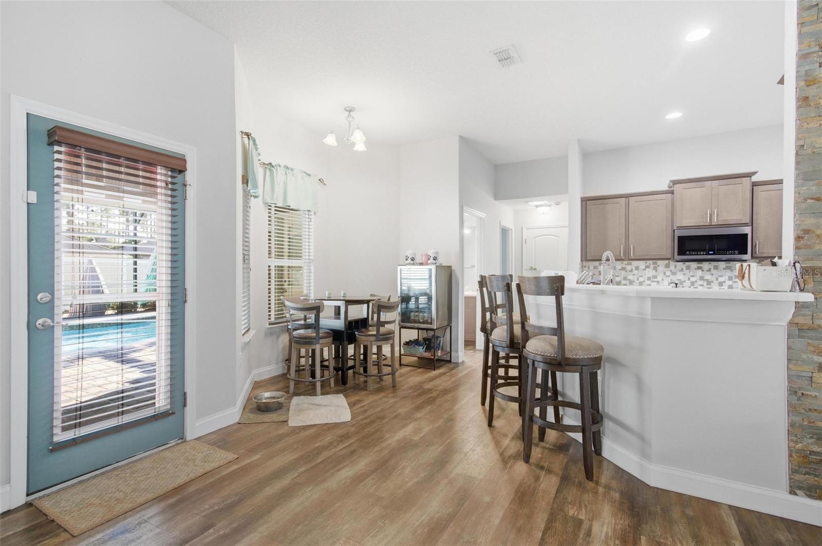 Image 19 of 56 For 4 Seaton Valley Path