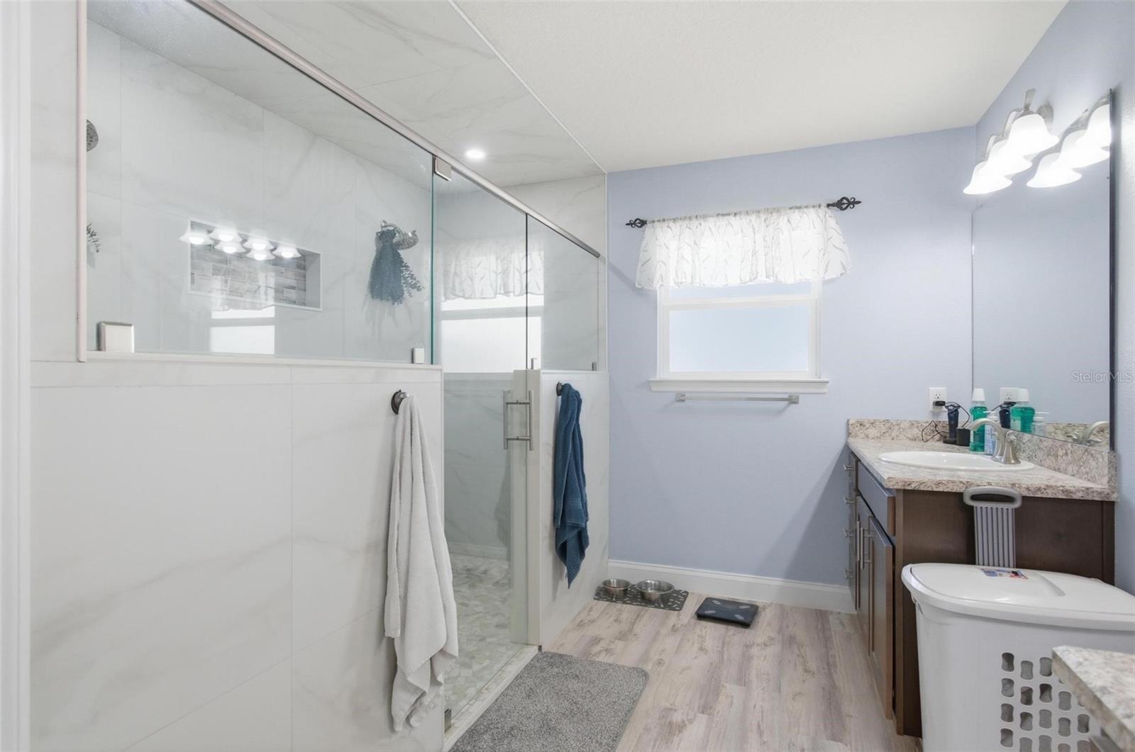 Image 38 of 56 For 4 Seaton Valley Path