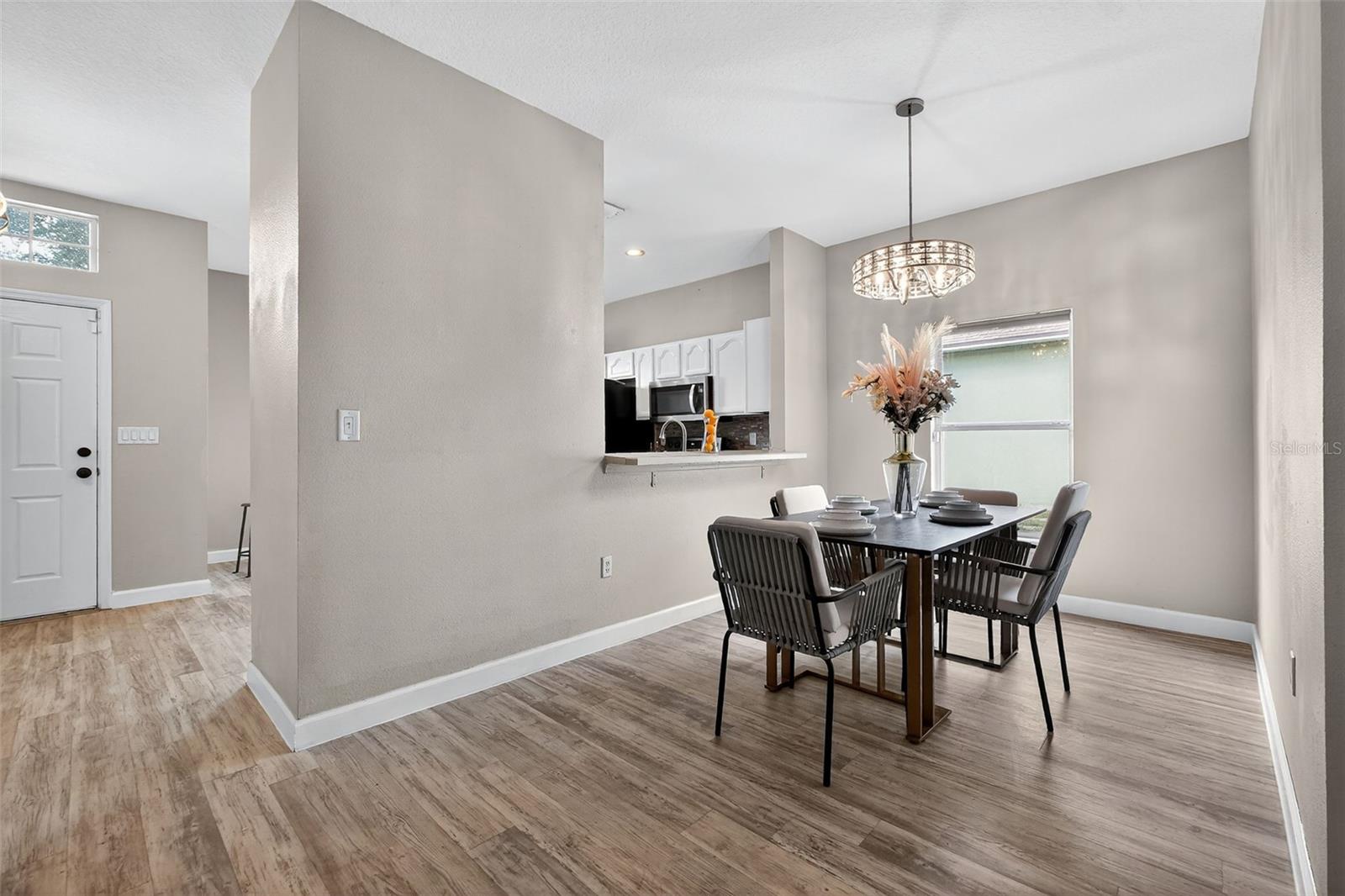 Image 9 of 43 For 5037 Shale Ridge Trail