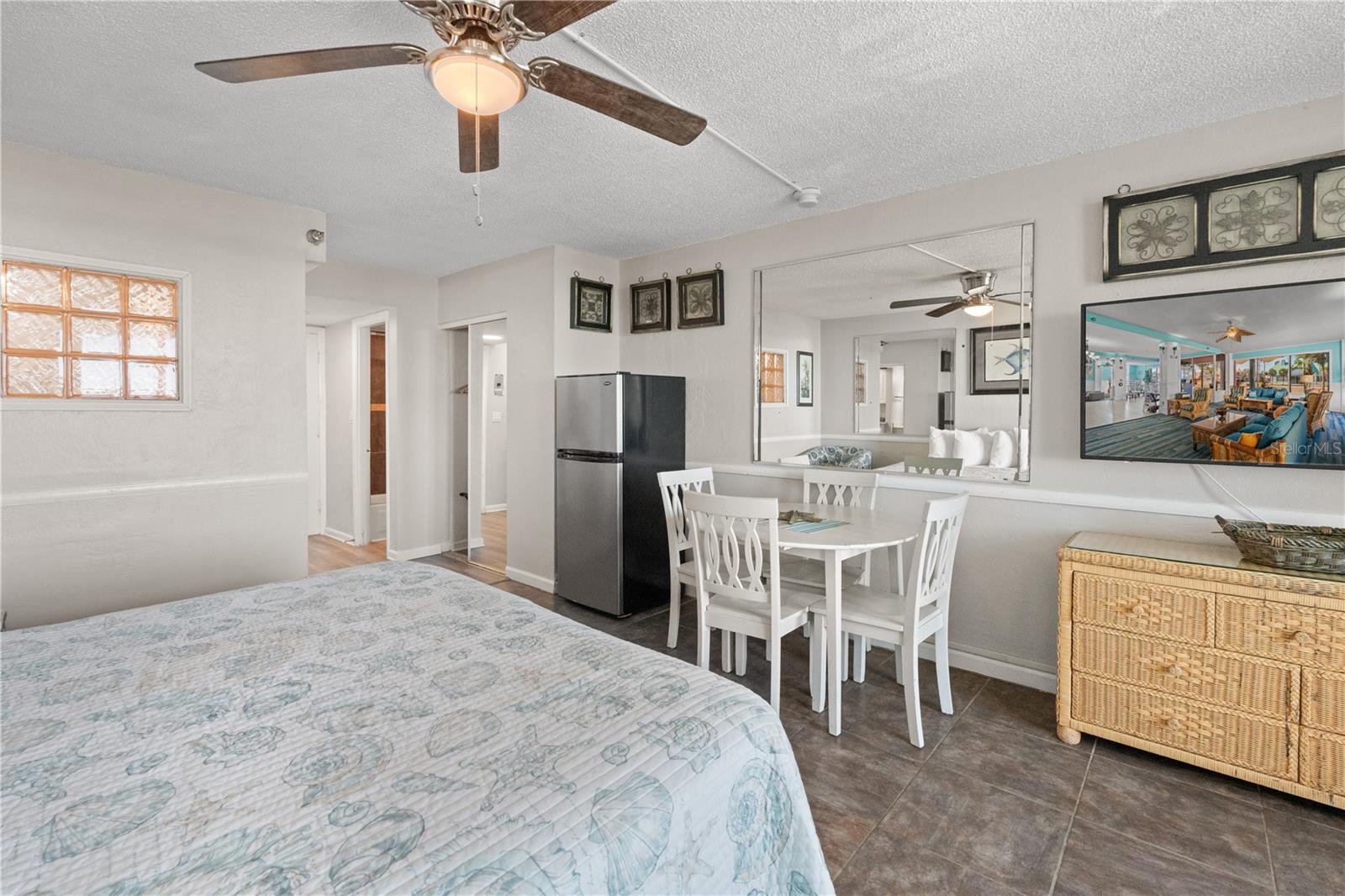 Image 50 of 69 For 313 Atlantic Avenue 4250