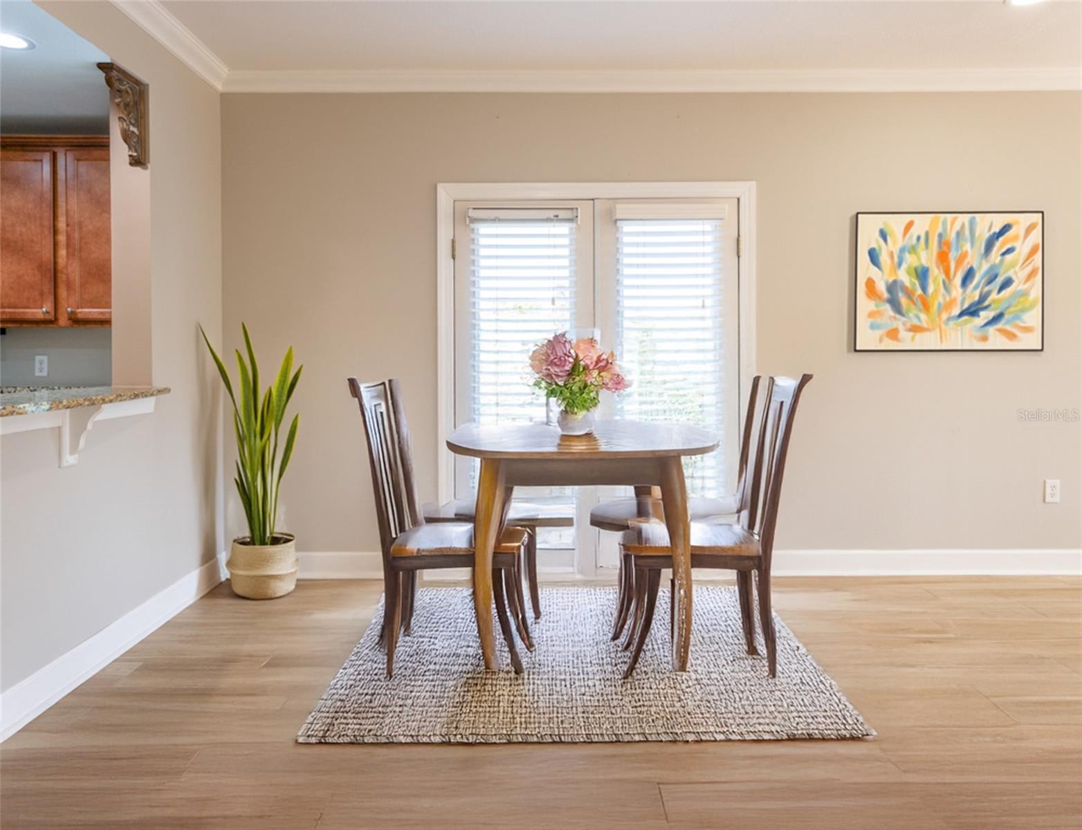 Image 21 of 53 For 300 Bella Harbor Court 101