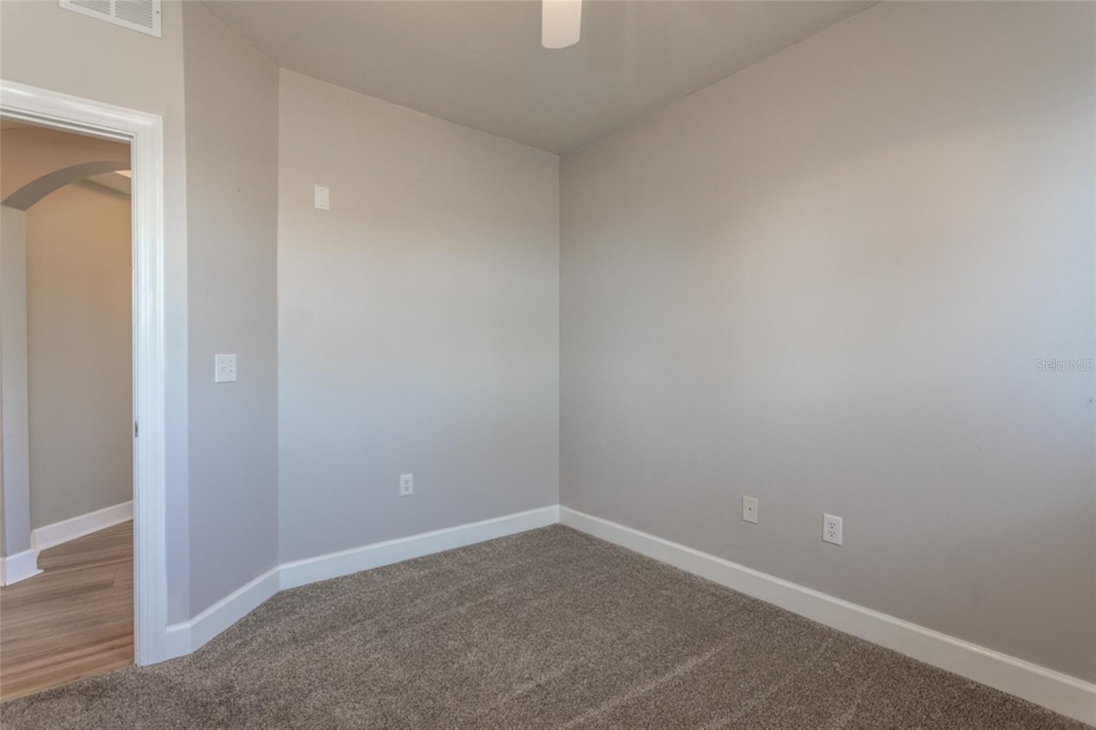 Image 35 of 53 For 300 Bella Harbor Court 101