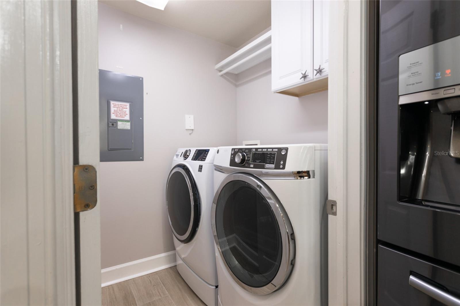 Image 42 of 53 For 300 Bella Harbor Court 101