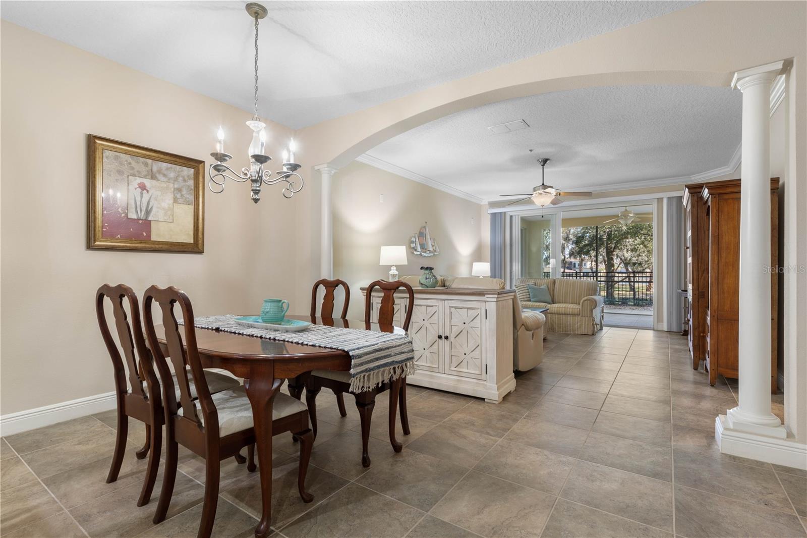 Image 22 of 74 For 115 Riverview Bend S 2113