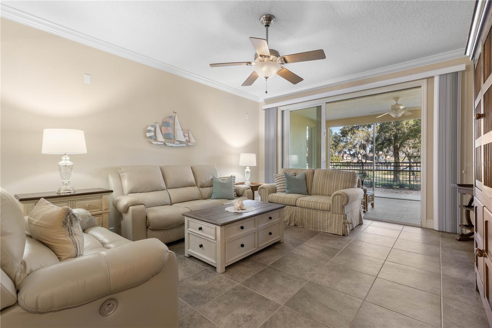 Image 24 of 74 For 115 Riverview Bend S 2113