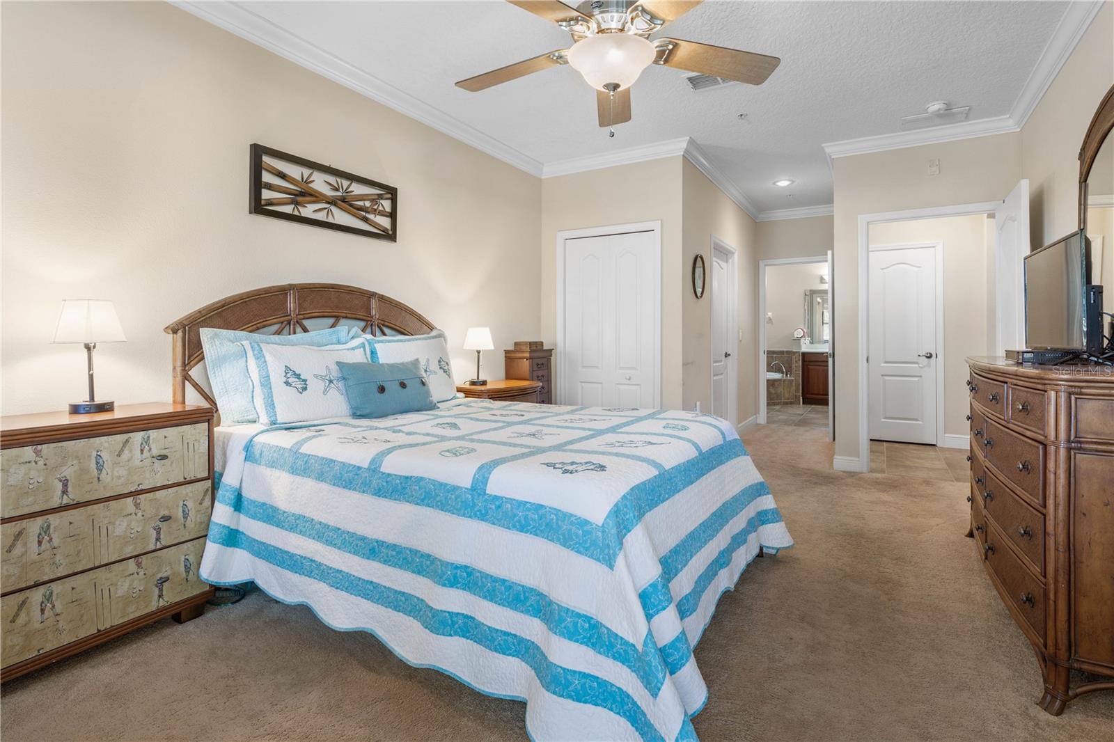 Image 39 of 74 For 115 Riverview Bend S 2113