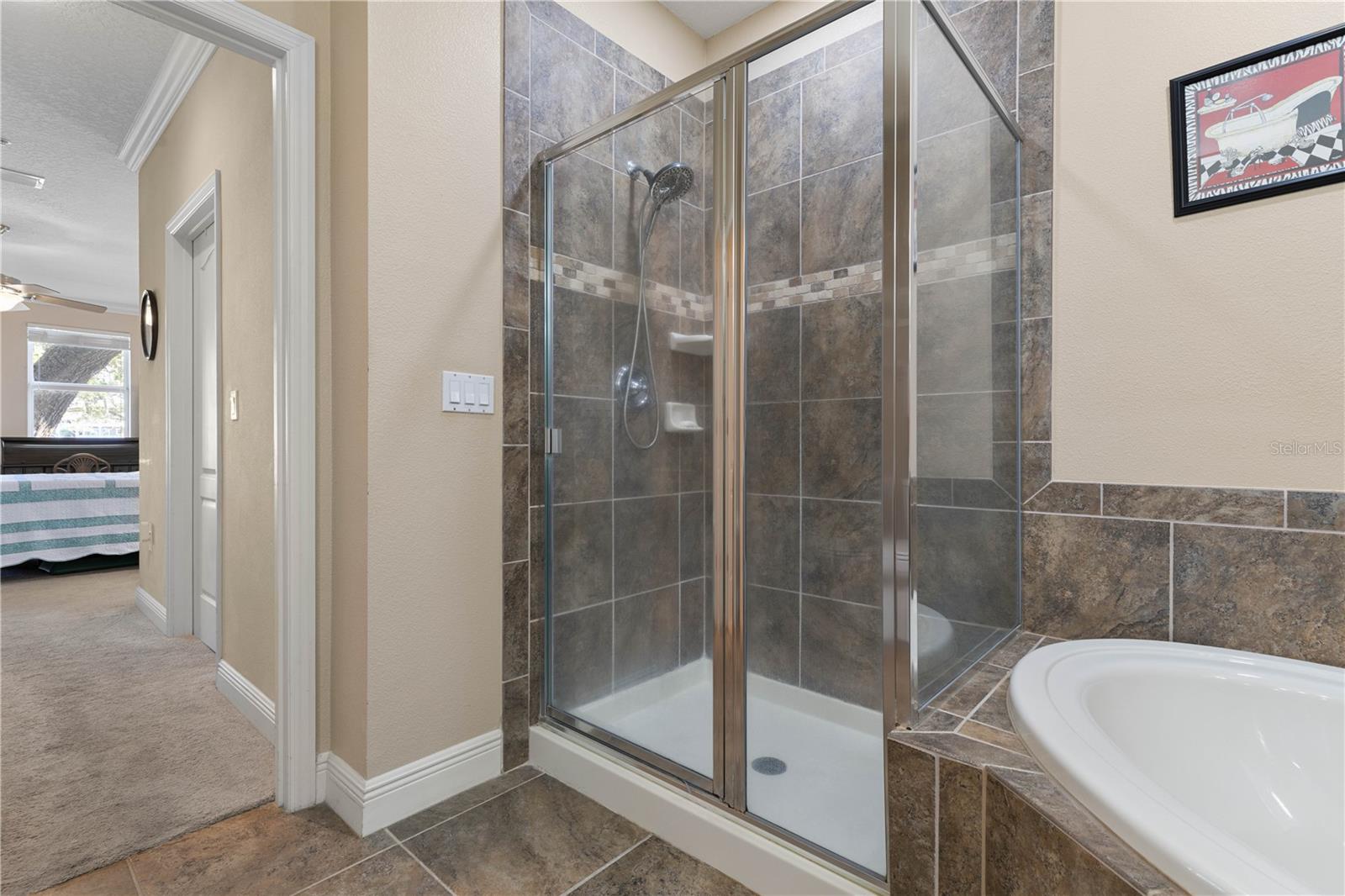 Image 43 of 74 For 115 Riverview Bend S 2113