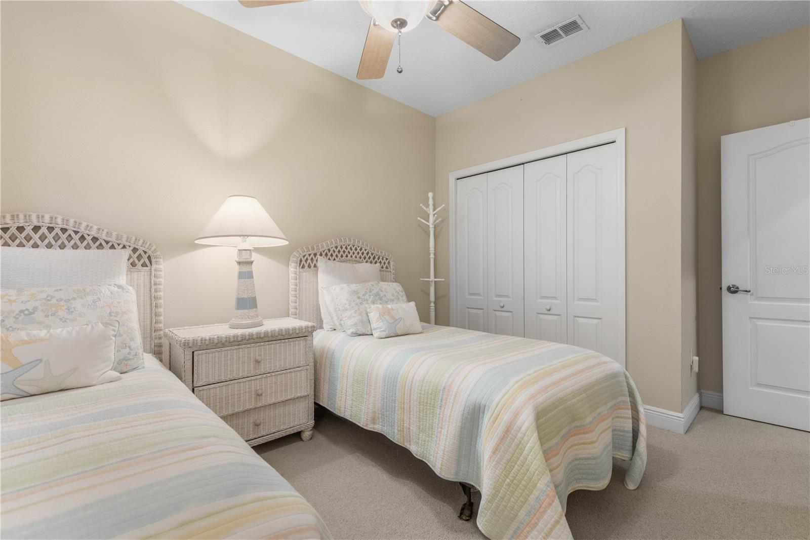 Image 9 of 74 For 115 Riverview Bend S 2113