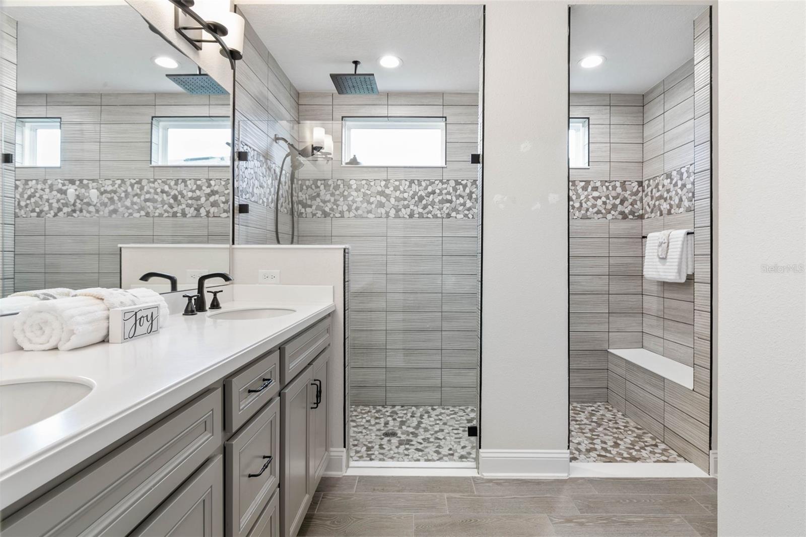 Image 27 of 75 For 13 Las Brisas Way