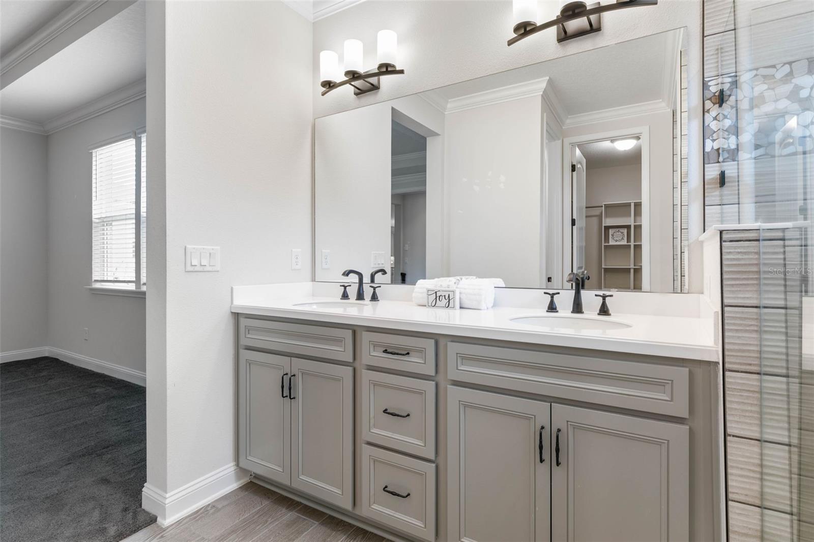 Image 28 of 75 For 13 Las Brisas Way